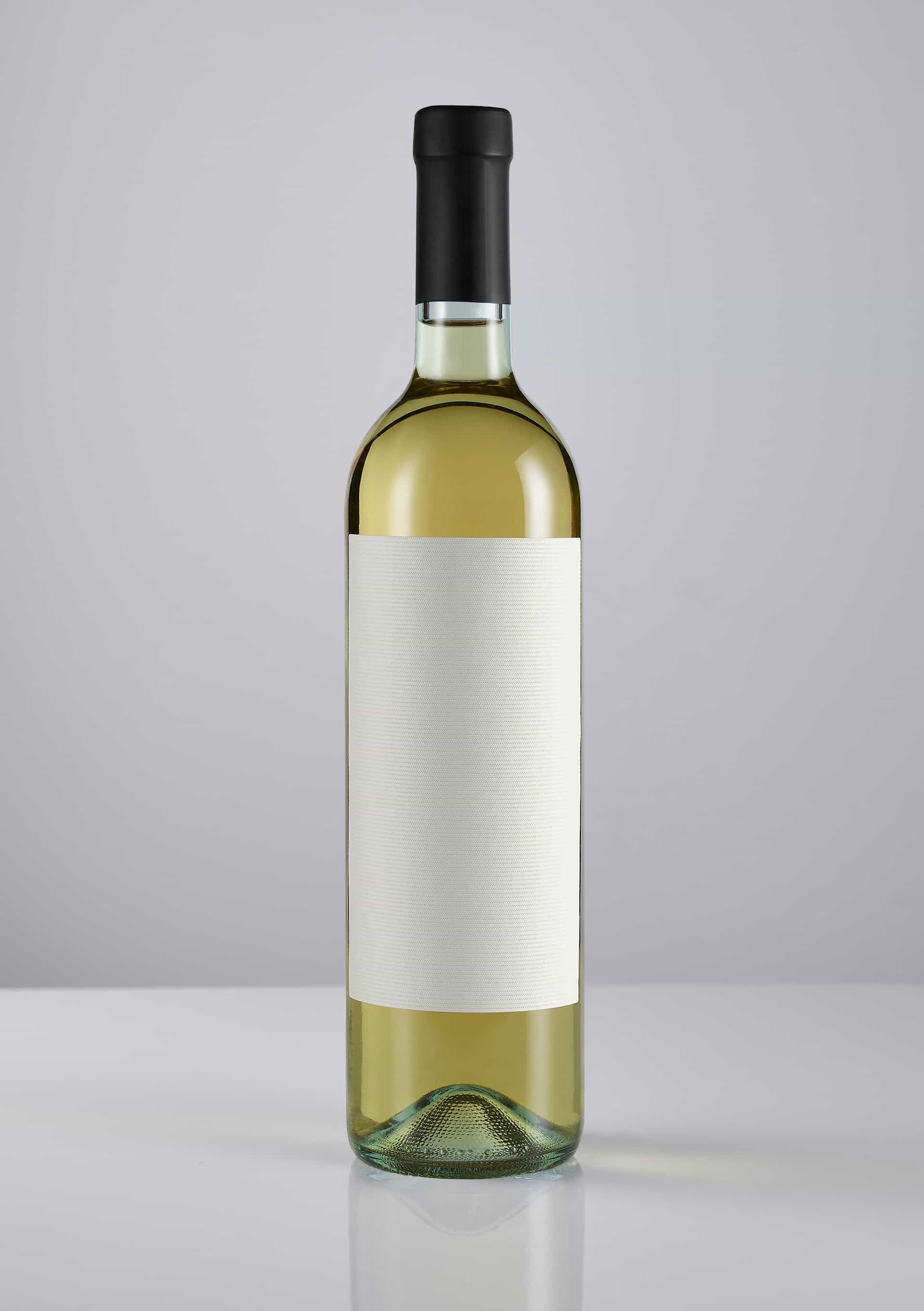 ad-lpm-cpg-fasson-revora-blanc-fsc-bottle