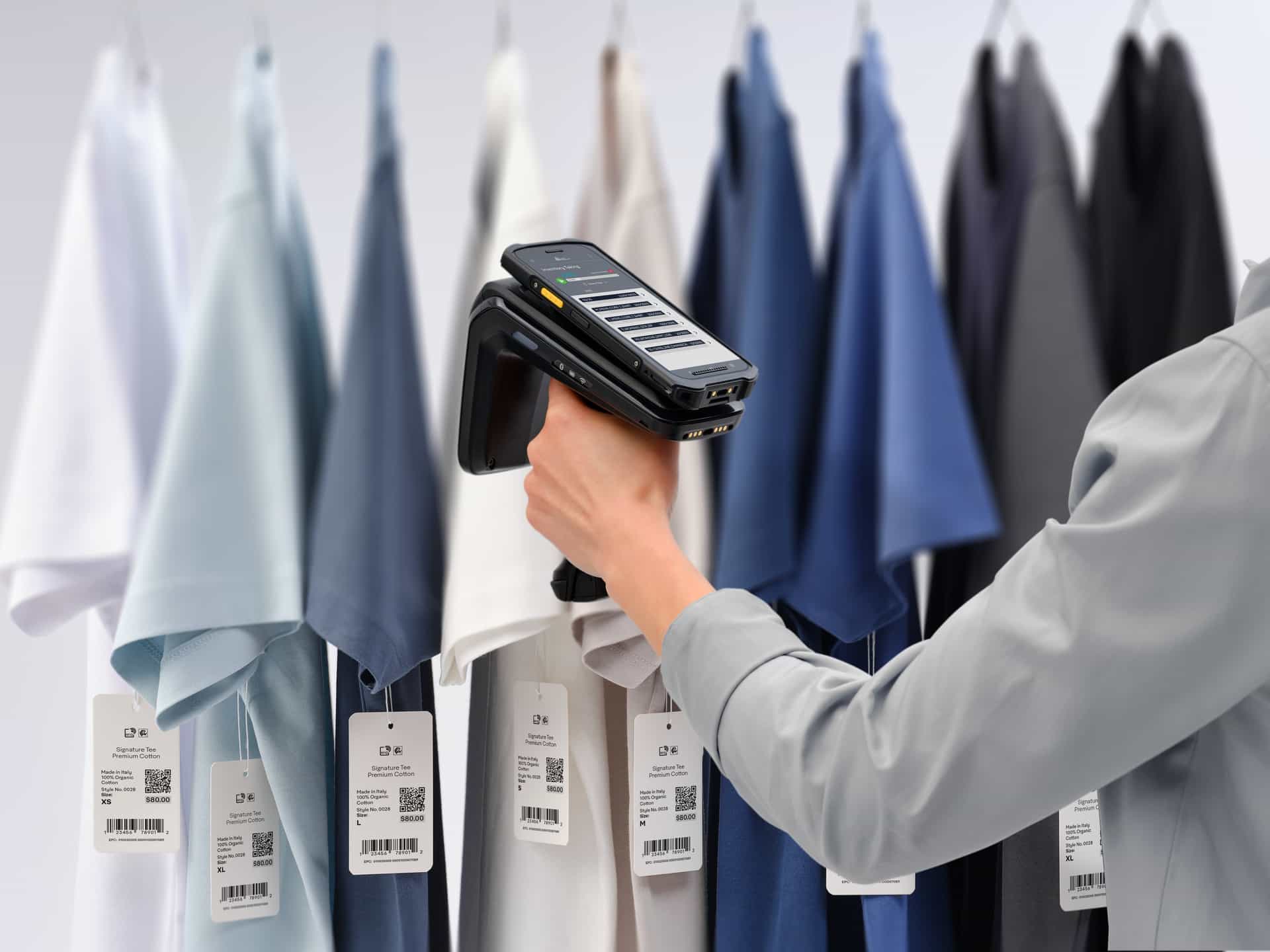 ad-retail-experience-inventory-accuracy-clear-count-rfid-2-hvc-2025