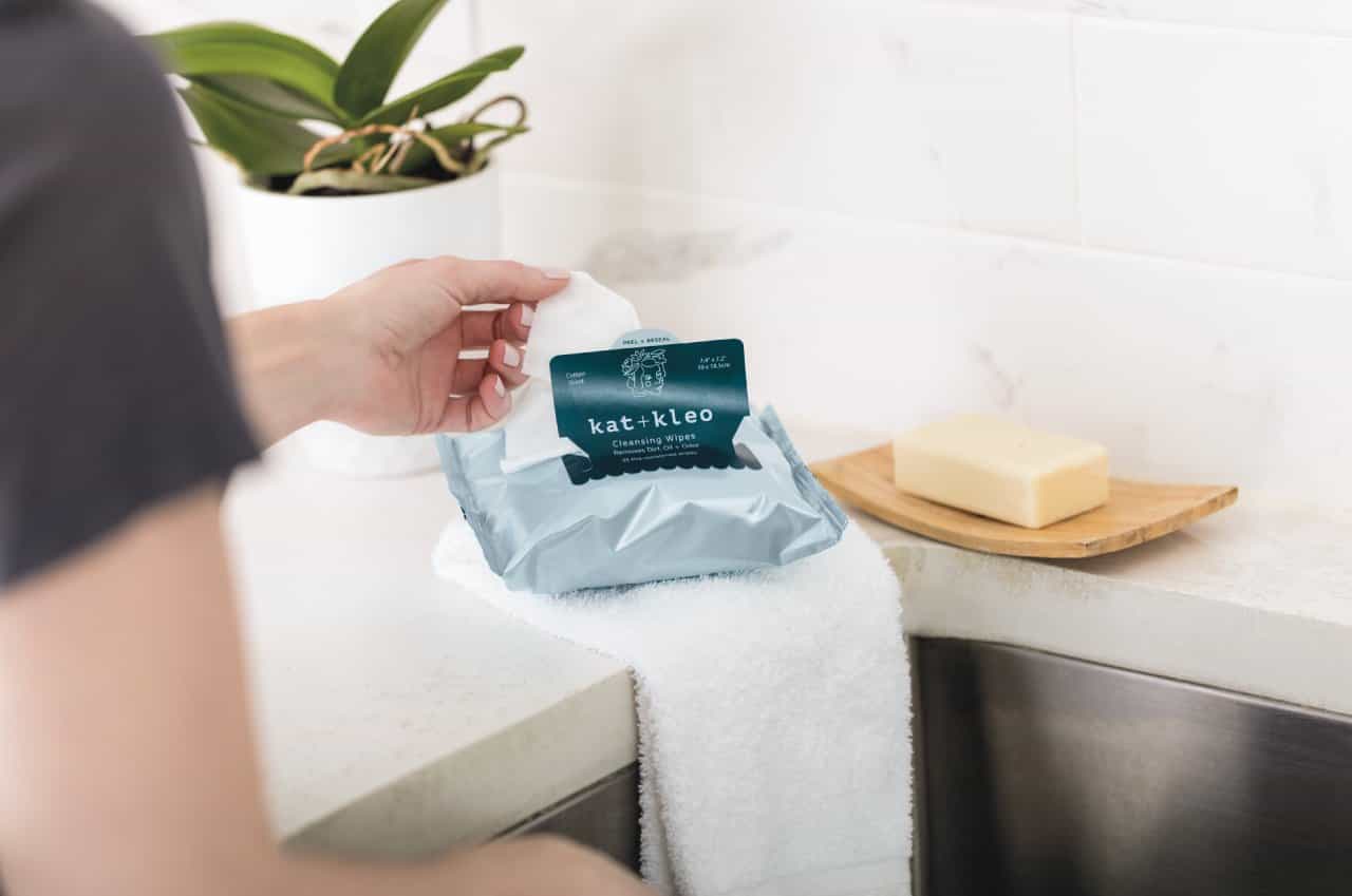 ad-lpm-cpg-wet-wipe-label-banner