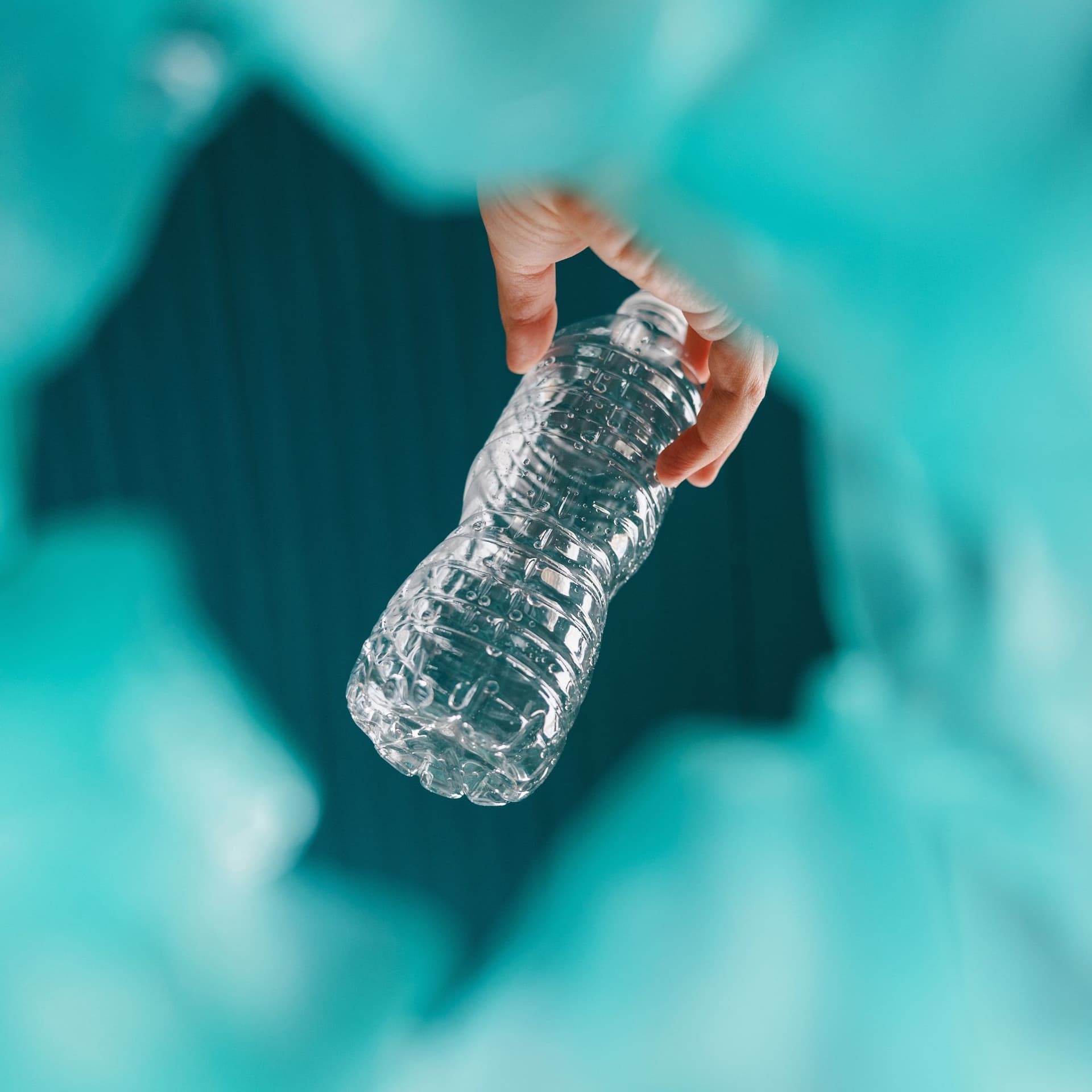 ad-lpm-cpg-pet-water-bottle-recycling-bin-thumbnail-sty4413365