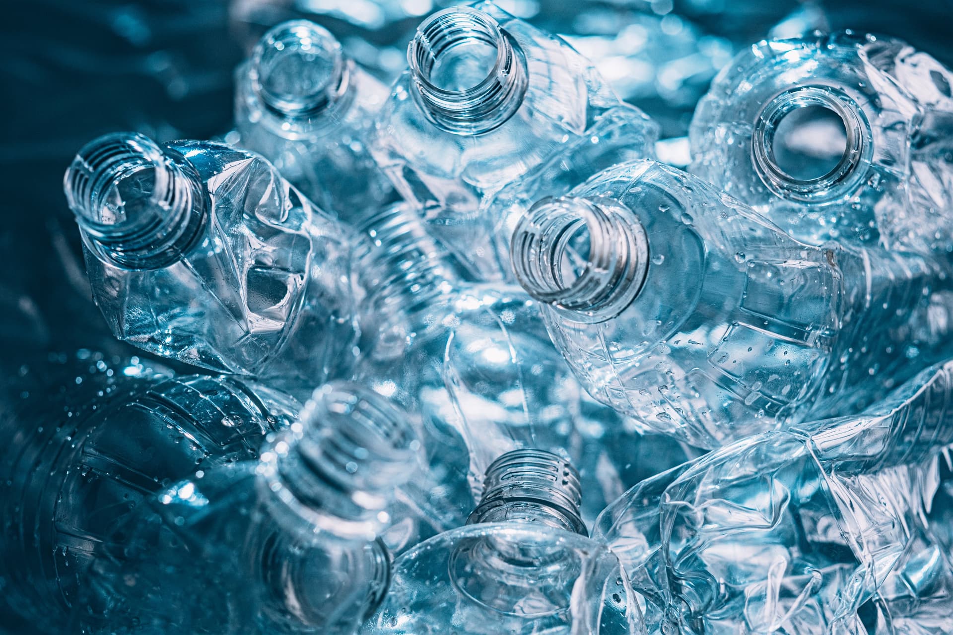 ad-lpm-cpg-innovating-for-plastic-waste-reduction-tile-2