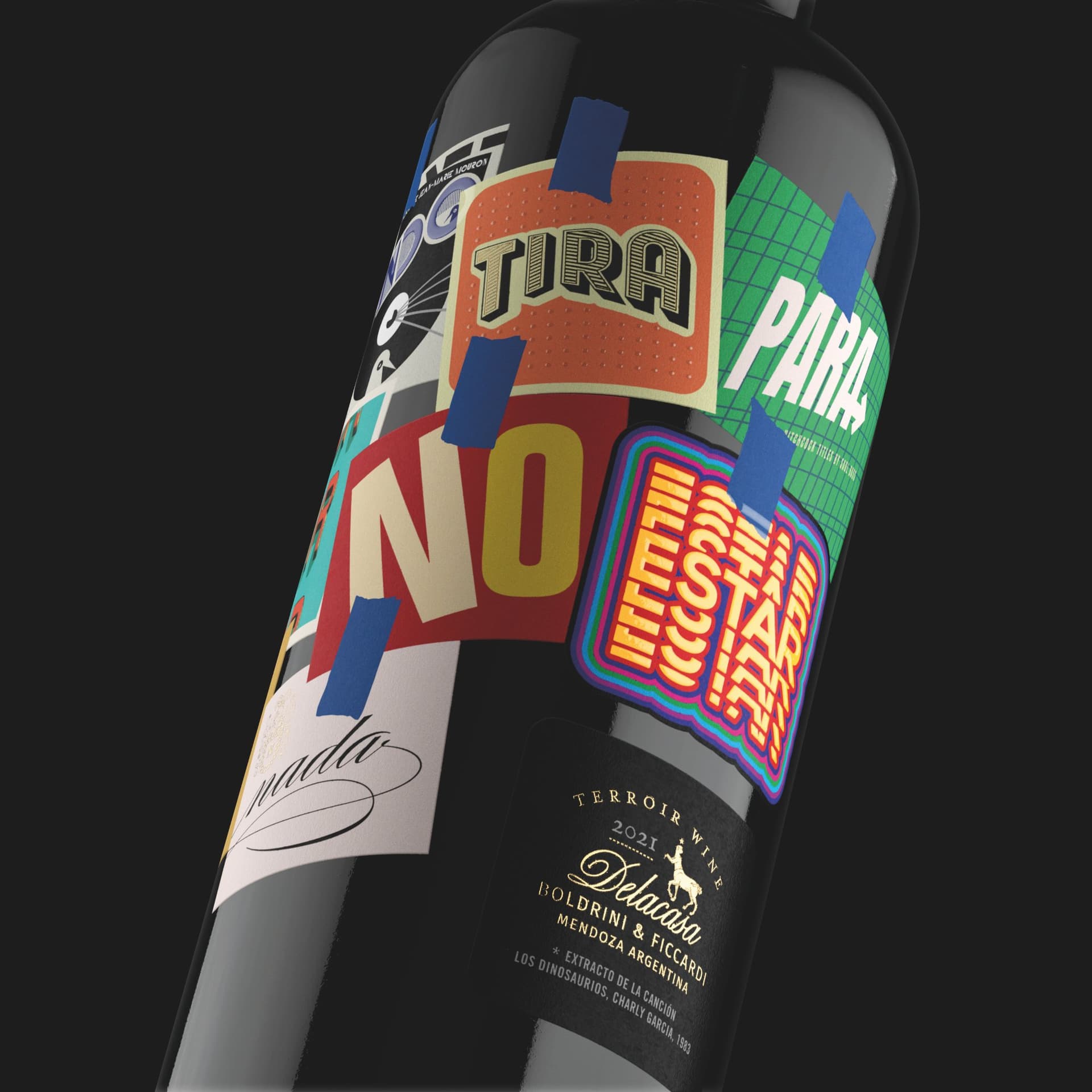 ad-lpm-cpg-make-a-mark-wine-bottle-delacasa-argentina-close-up