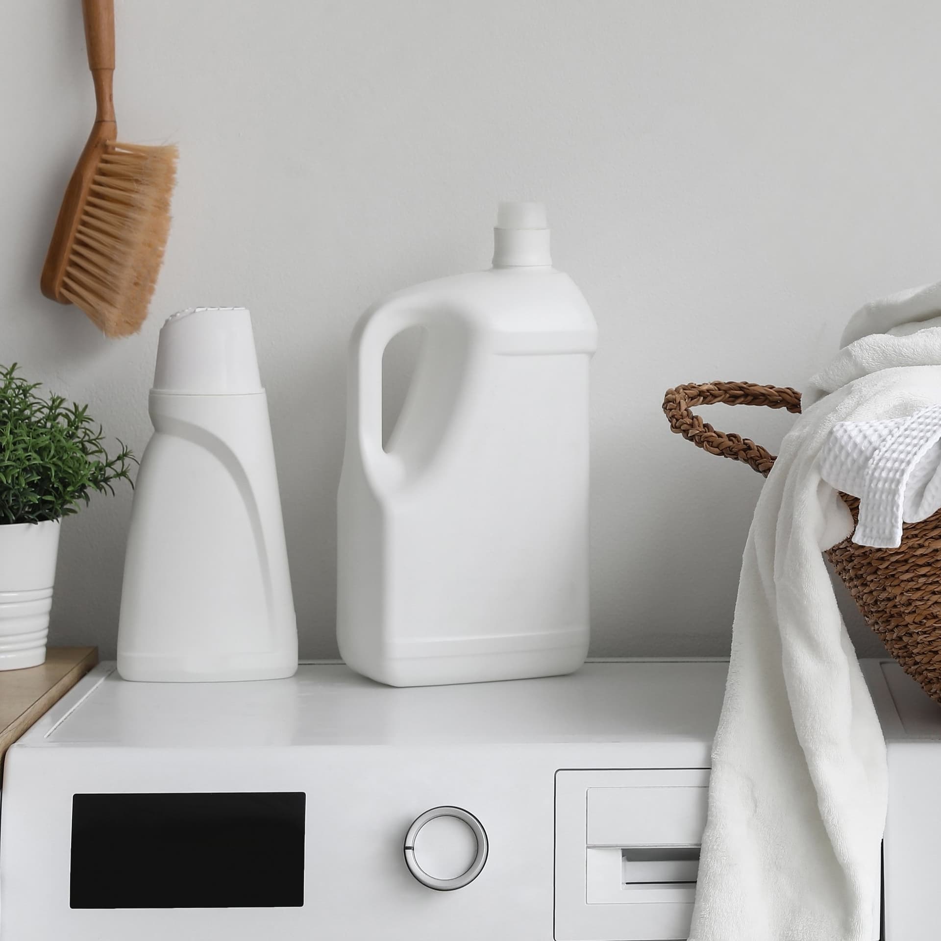 ad-lpm-cpg-home-laundry-with-basket-and-home-care-packaging-thumbnail-st2405848213