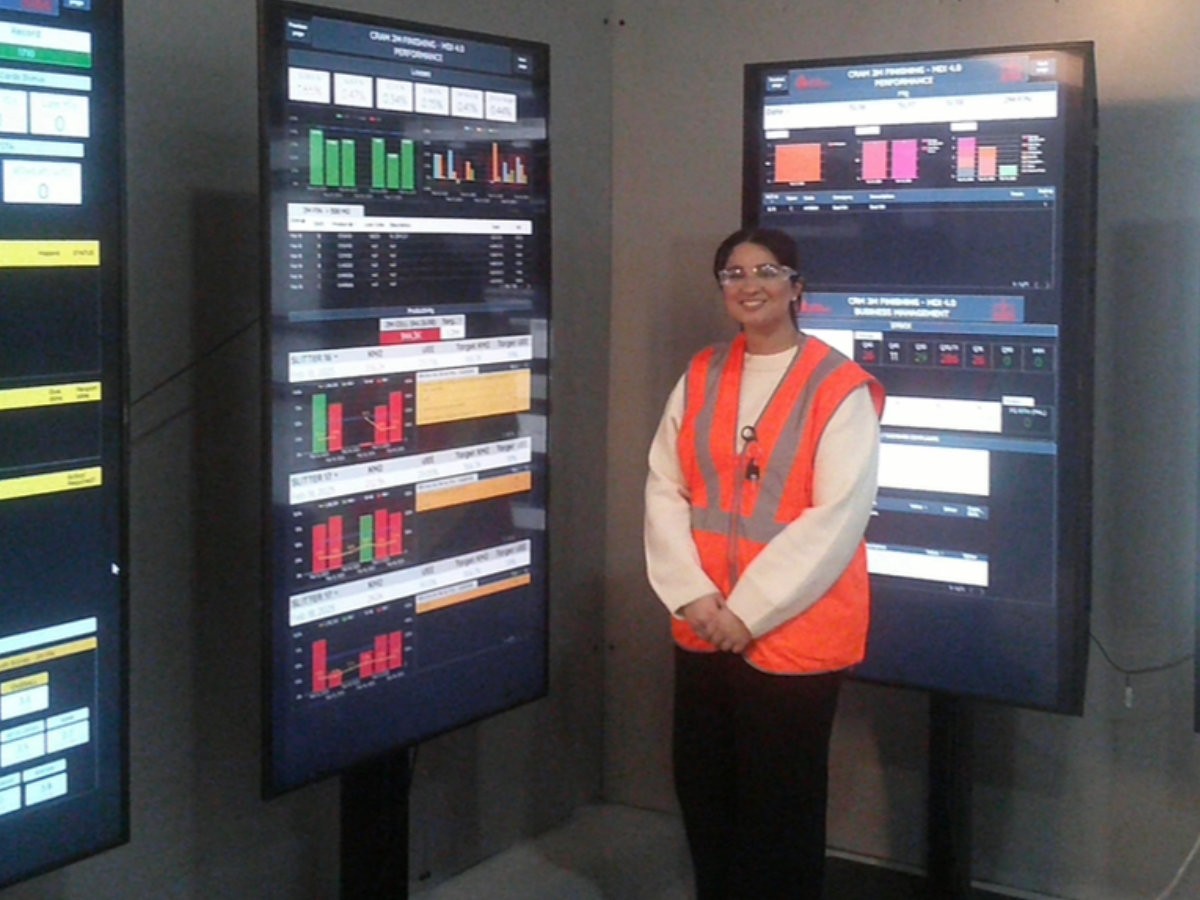 Sanaa Iqbal, ELS & digital transformation engineer, UK